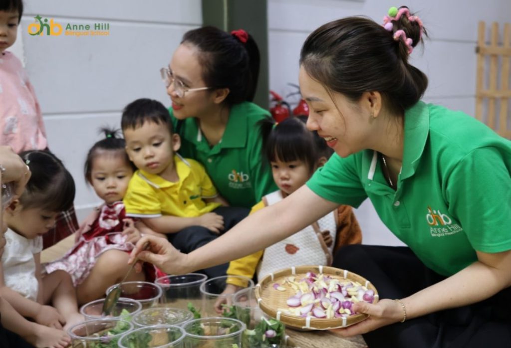 Học trải nghiệm, phát triển toàn diện cùng AHB