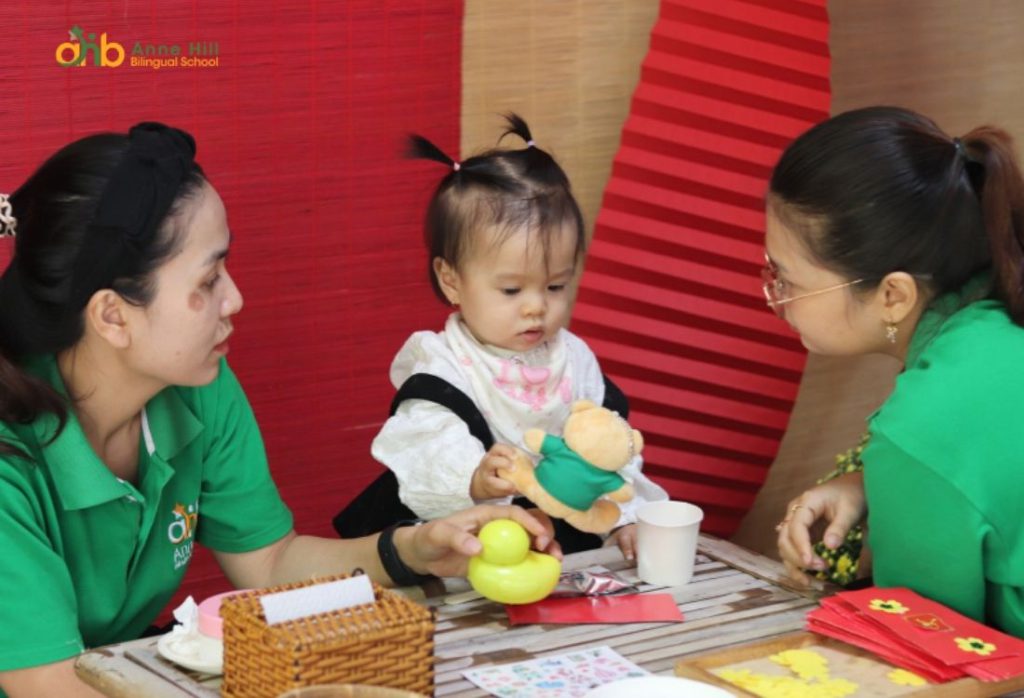 Thực đơn cho trẻ mầm non giúp bé phát triển chiều cao