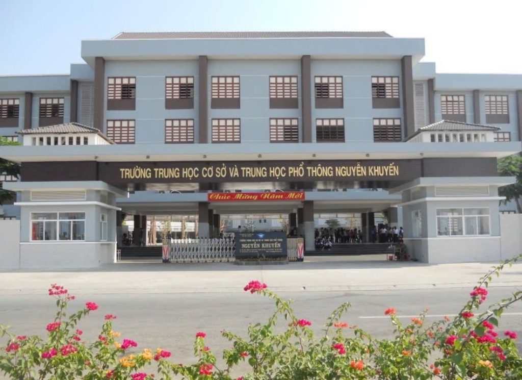 Trường Trung học cơ sở - Trung học phổ thông Nguyễn Khuyến