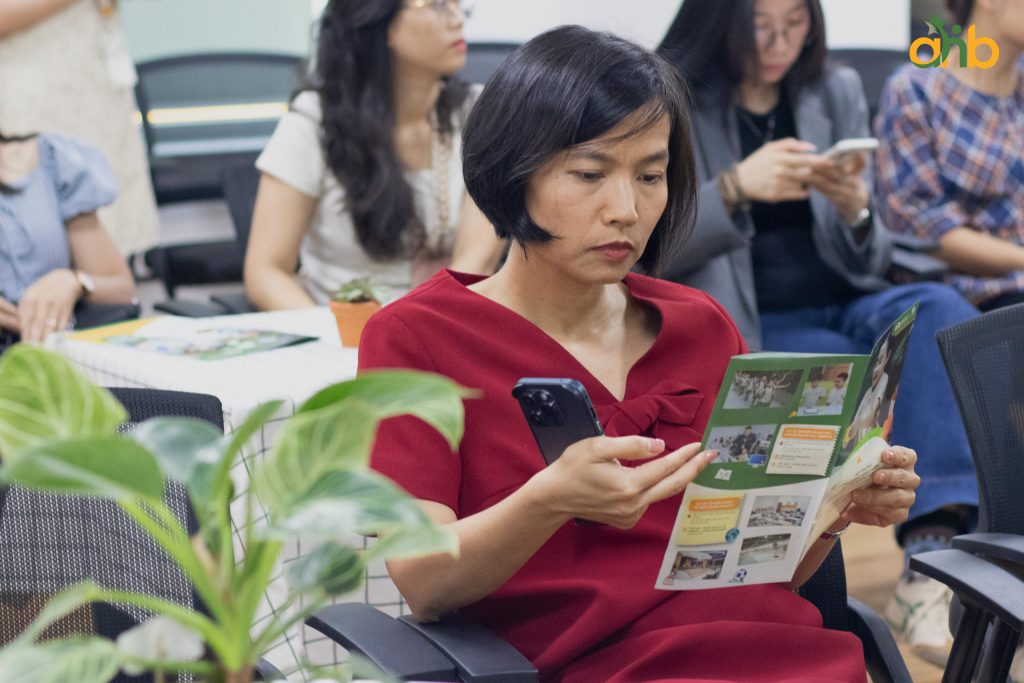 Không gian kết nối phụ huynh Anne Hill