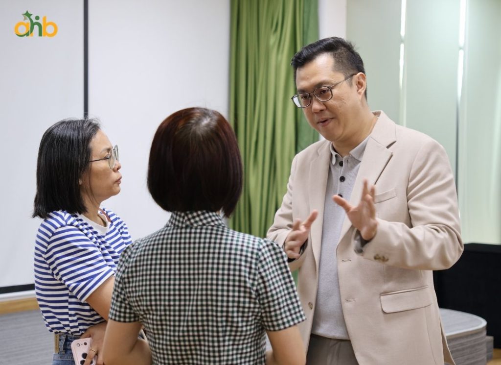 Những lưu ý khi tổ chức buổi họp phụ huynh đầu năm