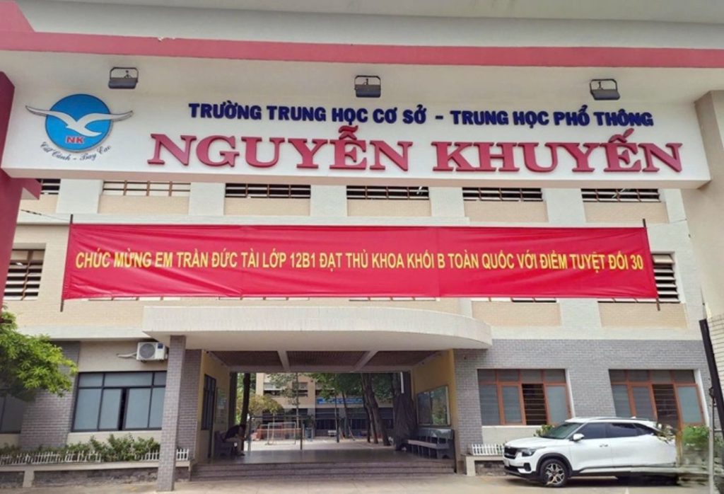 Trường THCS - THPT Nguyễn Khuyến