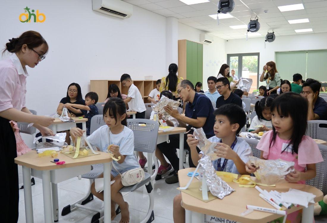 Môi trường học tập tại trường tiểu học AHB