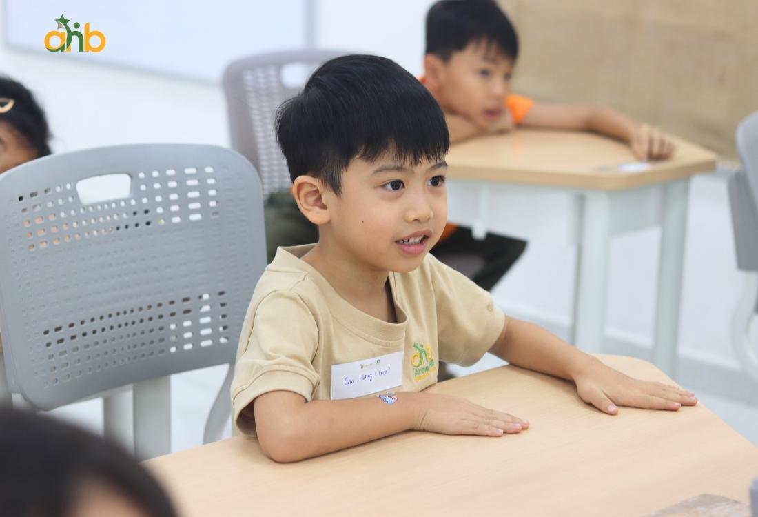 Nội dung STEM tại Anne Hill đa dạng và thu hút học sinh tiểu học