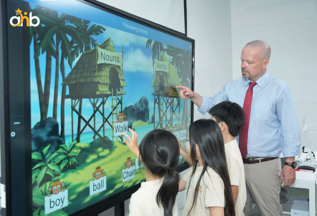 Ngoại khóa giúp học sinh THCS phát triển kỹ năng mà lớp học chính khóa không thể cung cấp đầy đủ